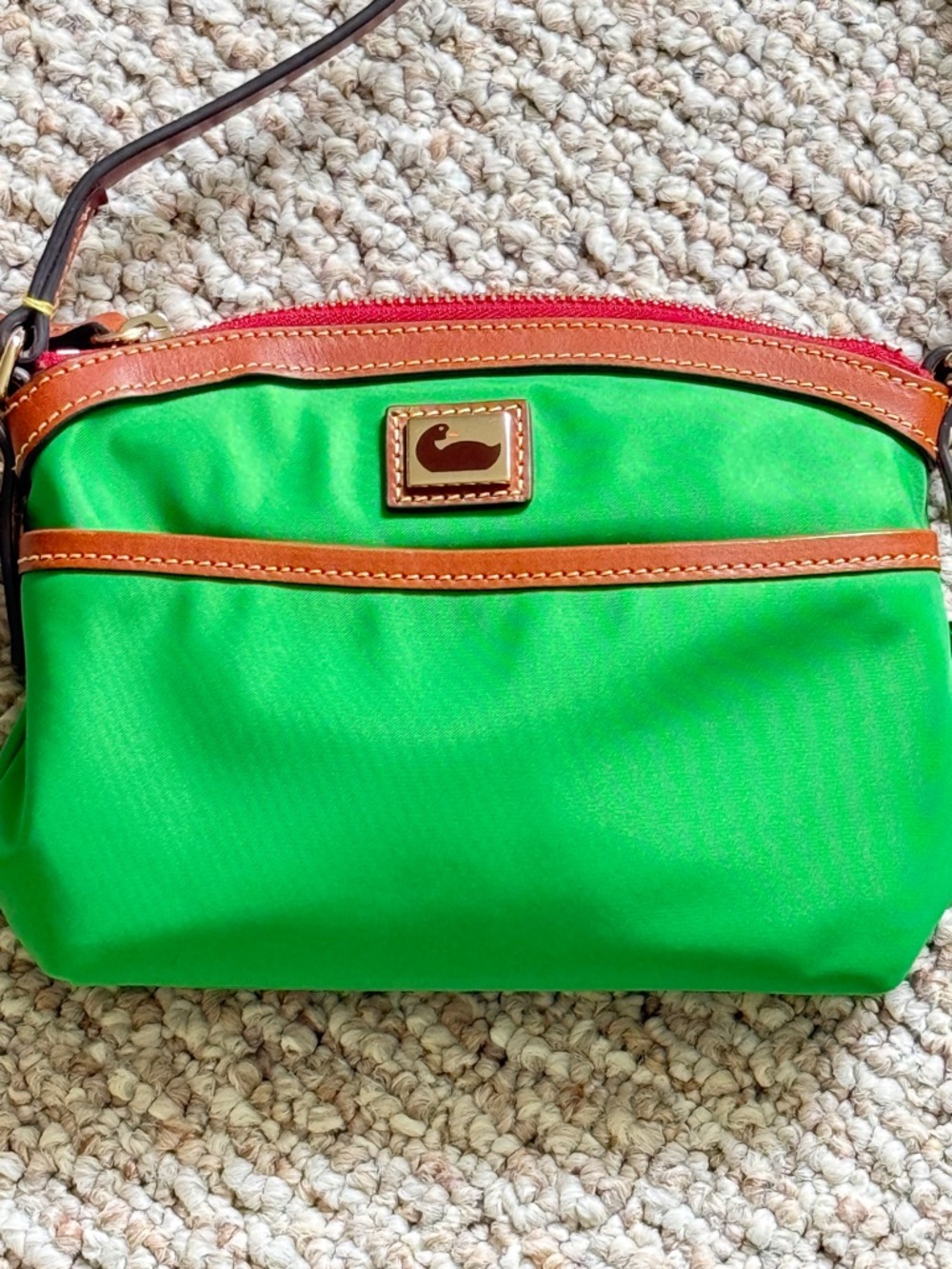 Dooney & Bourke Green Crossbody with Tan Trim - Picture 3 of 9